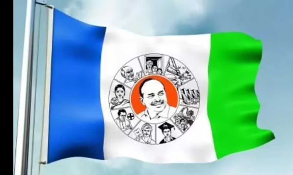 YSRCP slams govt after rats bite students at Eluru Medical College