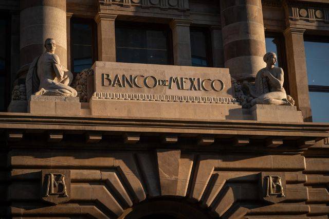 Banxico recorta previsión de crecimiento 2025 y anticipa un año incierto