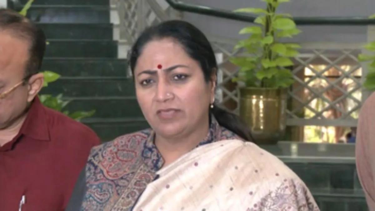 Delhi blast: CM announces ₹10 lakh each compensation for families of deceased, aid for injured victims