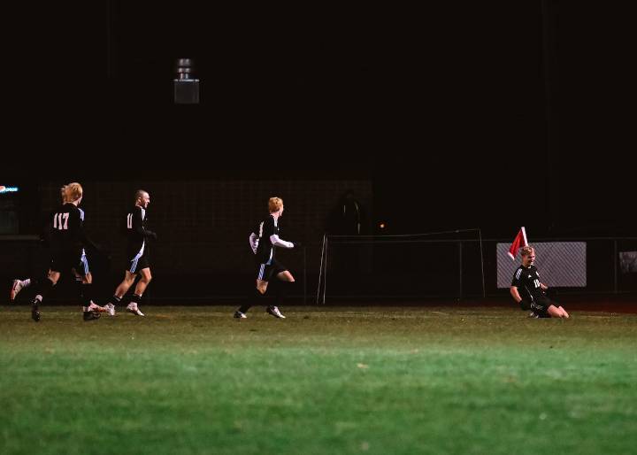 Alex Hensch’s hat trick sends Longmeadow boys soccer to D