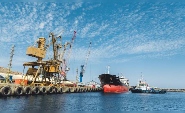 Puerto de Matarani suscribe adenda por US$700 millones para ampliar capacidad operativa