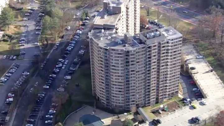 Man stabbed a woman to death at Warwick complex University Blvd