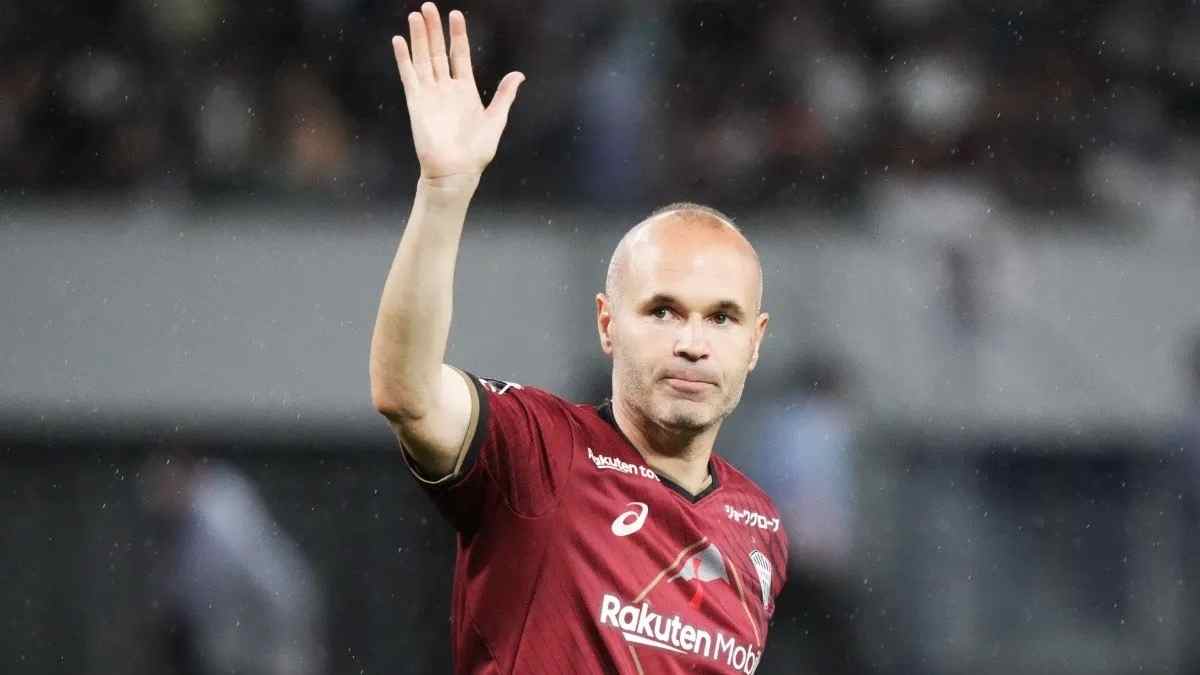 Fiscalía de Perú investiga a Andrés Iniesta por presunta estafa