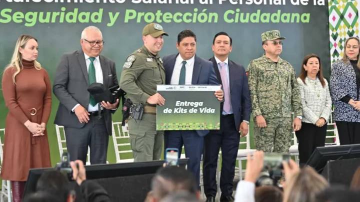 Ricardo Gallardo incrementa 250 mdp al presupuesto para salarios de policías de San Luis Potosí