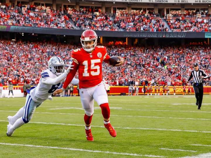 How to watch Chiefs vs. Cowboys: Live stream 2025 Thanksgiving football