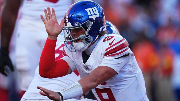 Jaxson Dart's next step of development: Adjusting to new personnel