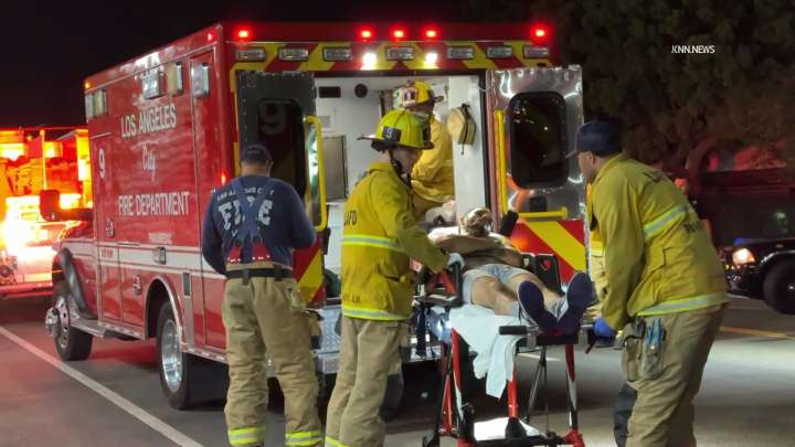 4 injured in suspected gang