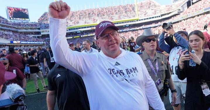 Texas A&M announces new 6-year contract for coach Mike Elko after historic comeback