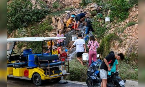 Philippines evacuates 100,000 people as Fung-wong intensifies into super typhoon