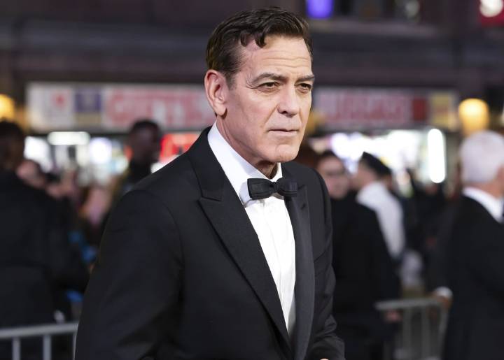 Cele|bitchy | Virginia Guiffre: Ghislaine Maxwell bragged about hooking up with George Clooney