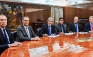 Neuquén y Santa Cruz acordaron con el Gobierno una baja de retenciones al petróleo