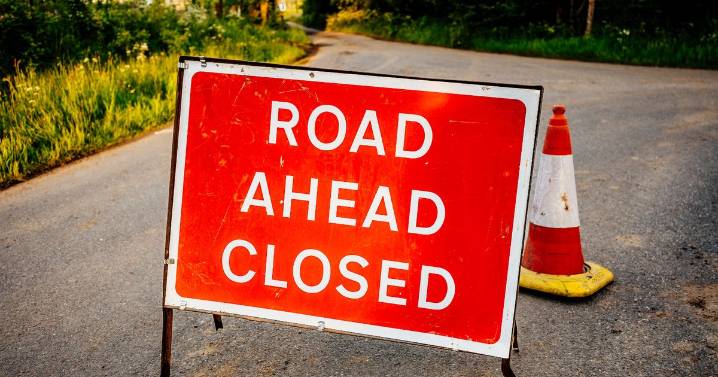 A14 traffic LIVE: Rush hour chaos as dual-carriageway closed after lorry fire