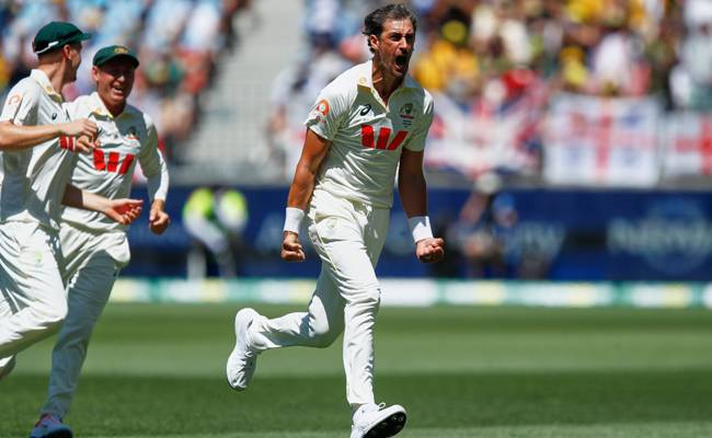 Starc takes 3 wickets as Australia restricts England to 105 for 4...