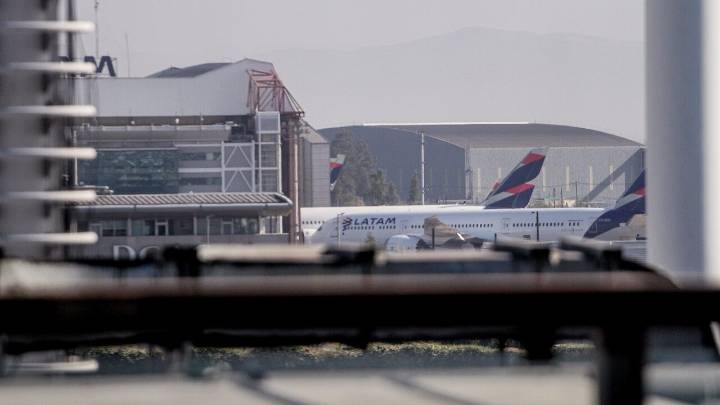 Sindicato de pilotos de Latam llevan dos días de huelga: "Esperamos que la empresa nos traiga una nueva contraoferta"