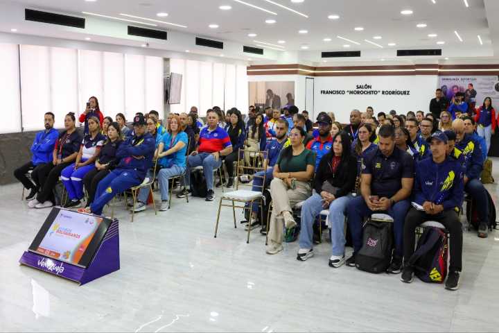 Equipo médico integral para los Juegos Bolivarianos Ayacucho