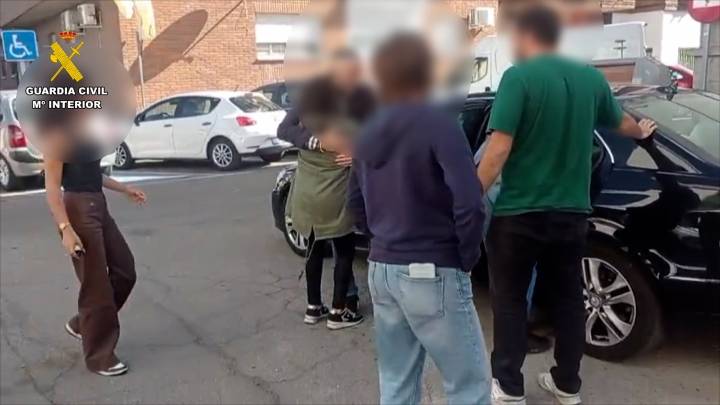 La Guardia Civil detiene a dos personas por intentar secuestrar a un bebé en Navalmoral de la Mata