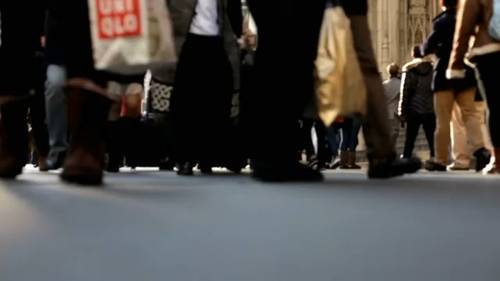 2025 holiday spending expected to be down, Deloitte says ahead of Thanksgiving