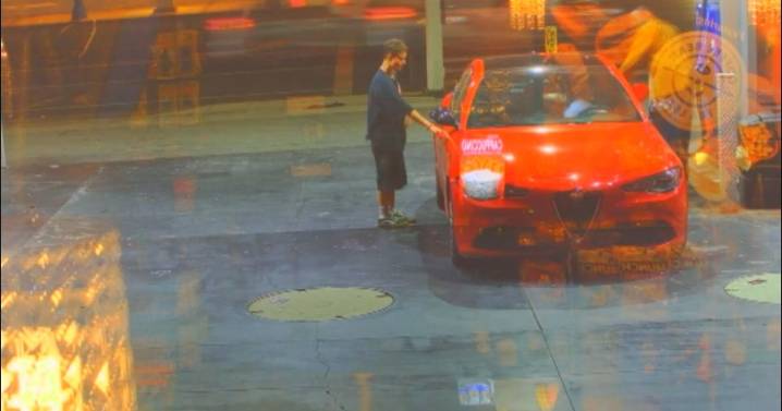 Inland Empire woman fights off random man who tried to get into her car