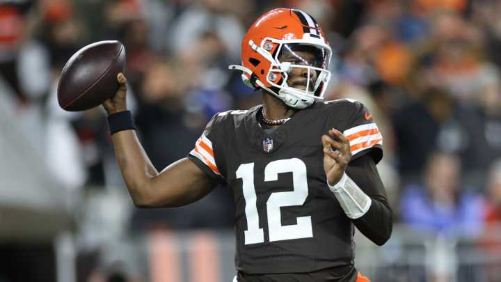 Shedeur Sanders sees first NFL action in Browns' loss to Ravens