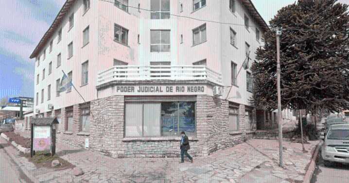 La Justicia de Bariloche rechazó limitar descuentos salariales a una estatal endeudada