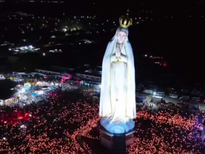 Inauguraron en Brasil una imponente estatua de la Vírgen de Fátima, más alta que el Cristo Redentor