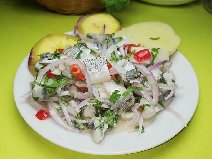 Manjares bonaerenses: ceviche de pejerrey de Vedia