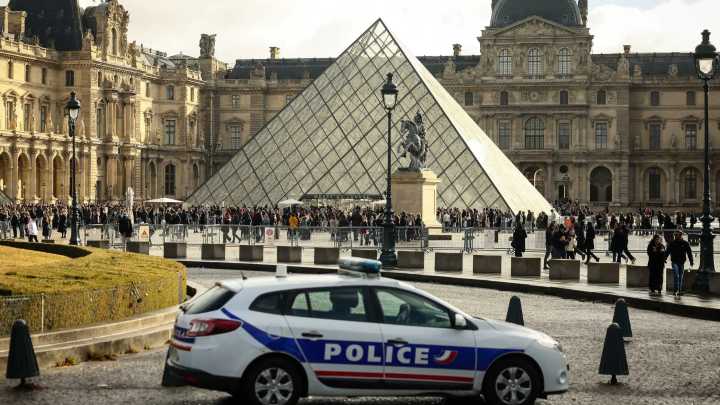 El Louvre subirá un 45 % el precio de entrada para visitantes de fuera de Europa