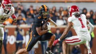 Tennessee's cracks show as CFP return hopes fade in frustrating loss to Oklahoma