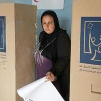 Iraqis vote in general election in rare moment of calm