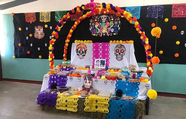 Realizan festival por Día de Muertos