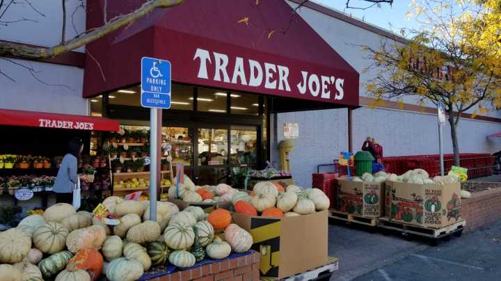 The Best And Worst Trader Joe's Thanksgiving Finds, According To Shoppers