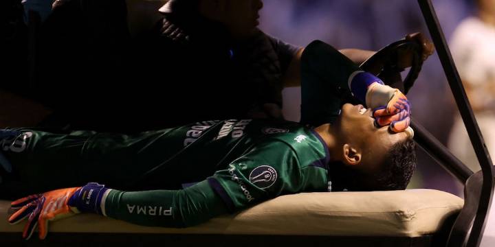 Filtran que Kevin Mier sufrió fractura de tibia tras golpe de Carrasquilla en el Cruz Azul vs Pumas