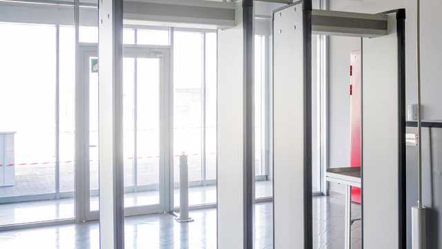 South Carolina teen caught with BB gun at school