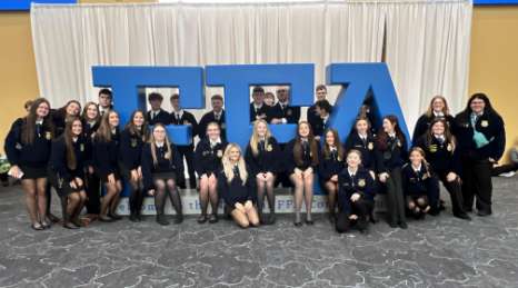 Logan Elm FFA Celebrates Busy Fall with Alumni Cookout, Car Show,...