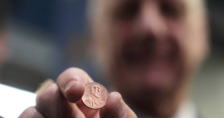 US Mint in Philadelphia presses final pennies as the 1