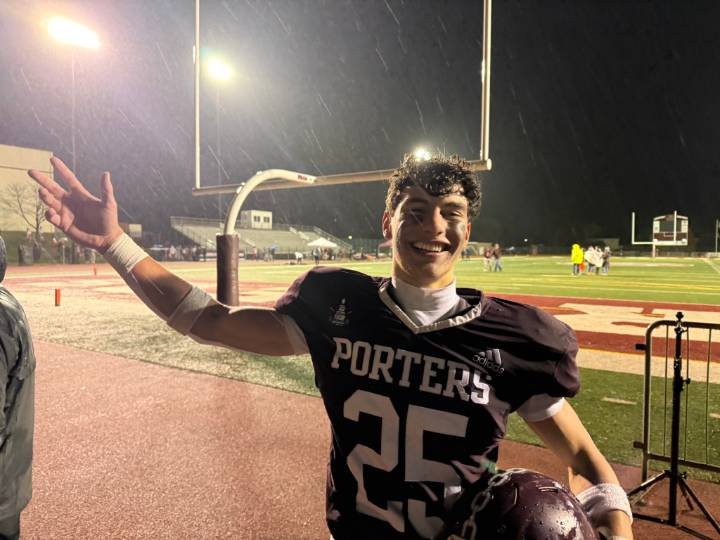 8A football: Matt Kies steps up as Lockport holds off H