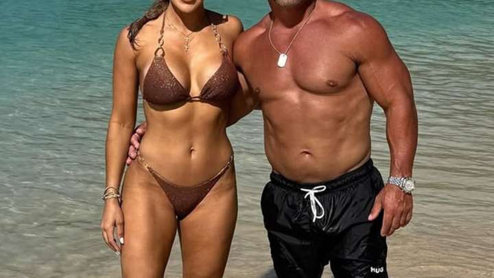 Hollywood's Hottest Couples -- Guess the Dashing Duo!