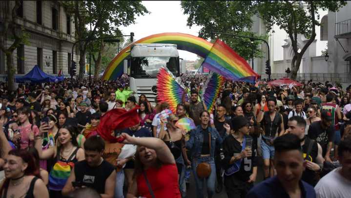 “El orgullo vence al odio”, la consigna para la Marcha del Orgullo número 34