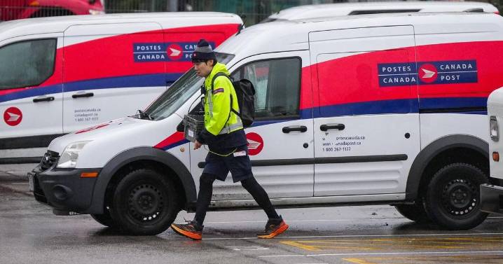 Canada Post expects to lose 30K employees to retirement, voluntary departures by 2035
