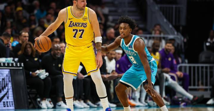 Lakers bounce back in Charlotte behind Luka Dončić