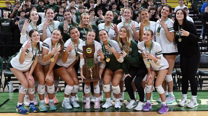 4-peat! Lake Catholic repeats as OHSAA girls volleyball champions yet again