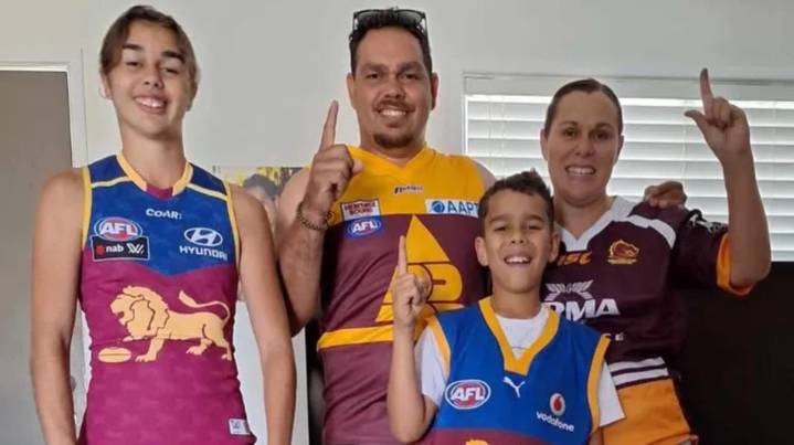 Former AFL player Rhan Hooper ‘loses everything’ in devastating house fire