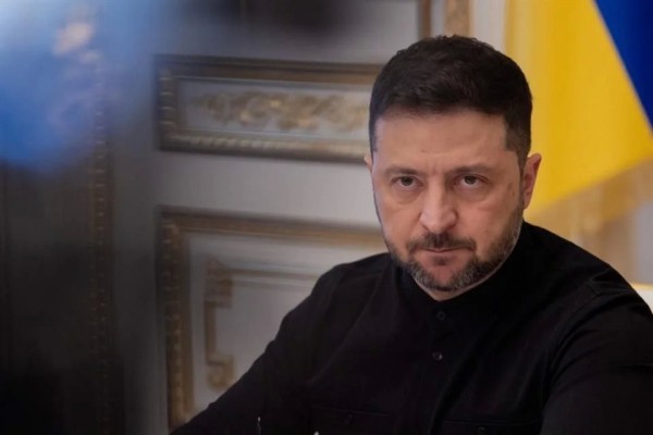 Pide Zelensky destituir a ministros indagados por corrupción