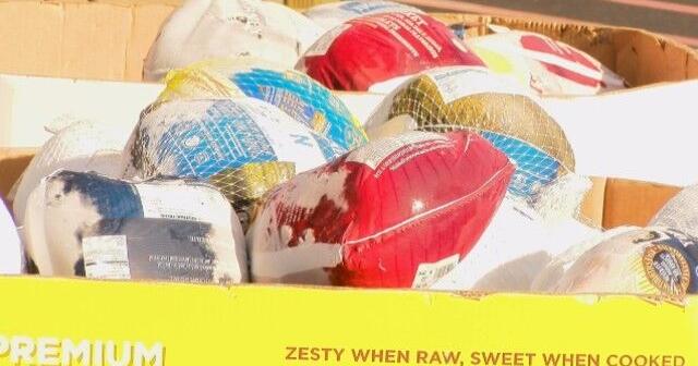 Downtown Rescue Mission helping hundreds of families this Thanksgiving with Turkey Box Drive