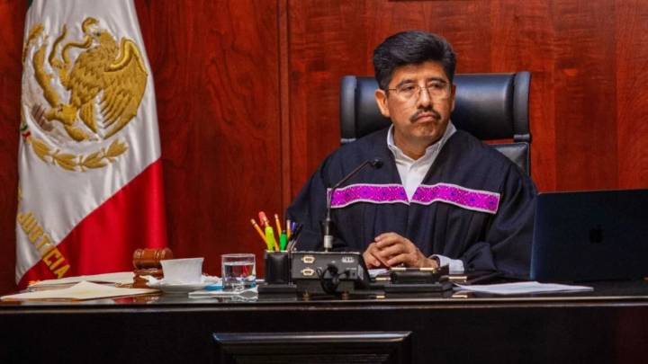 Hugo Aguilar condena protesta violenta; cierran puertas de la SCJN