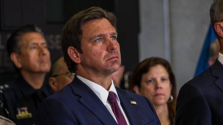 DeSantis signs death warrant in 1987 murders