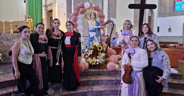 Músicos festejan a Santa Cecilia