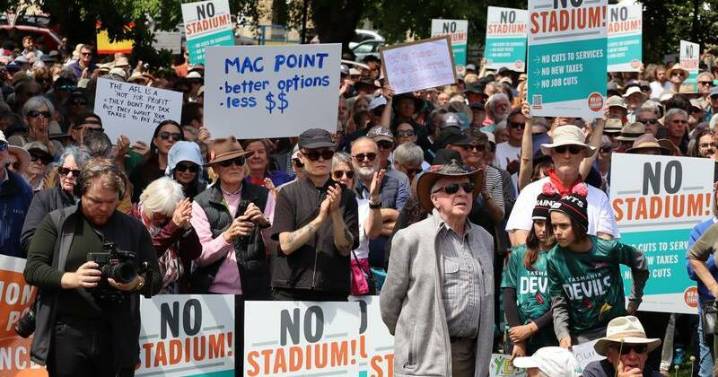 'Vote it down': anti-stadium rally urges undecided MPs
