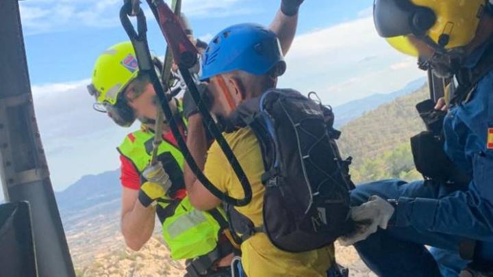 Rescate en Fortuna: dos escaladores quedan atrapados en la vía ferrata de la Sierra del Lugar