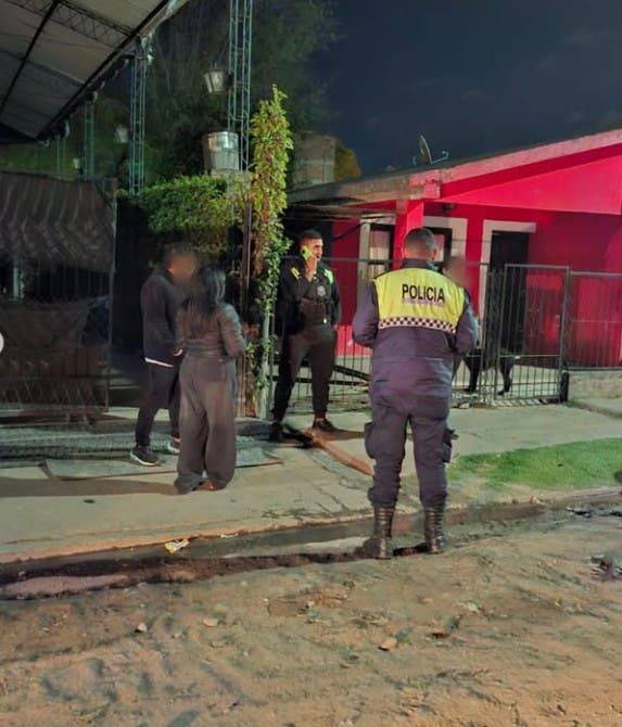 Clausuraron tres fiestas clandestinas en Lastenia